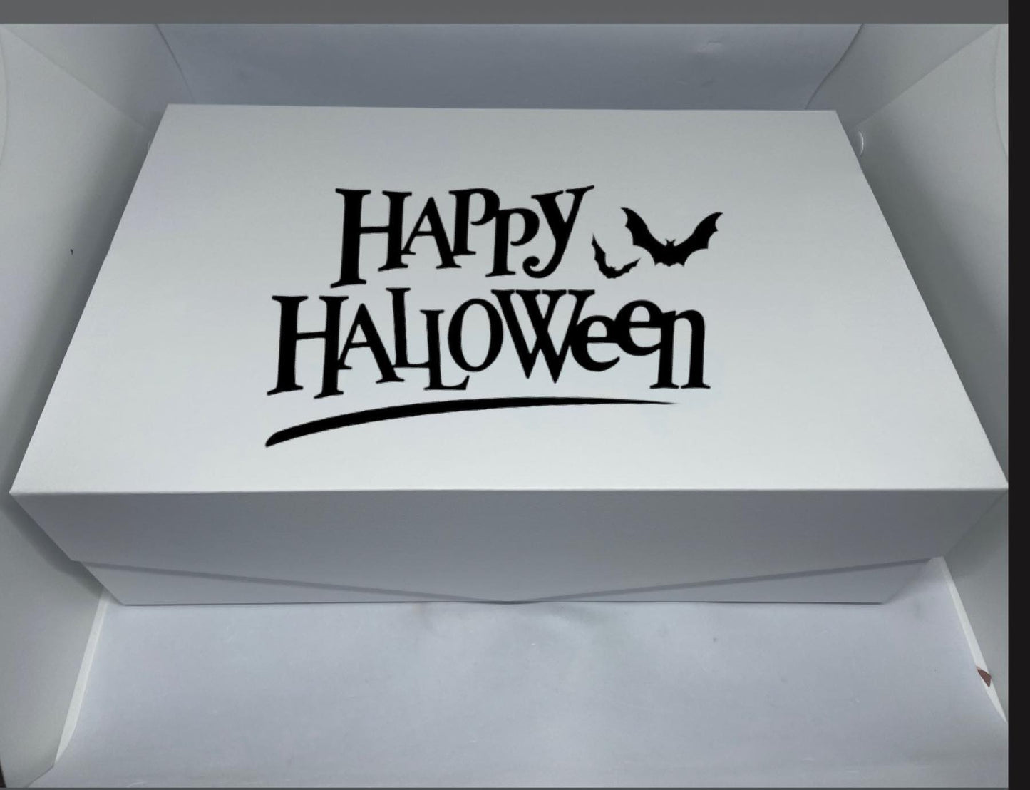 Halloween magneitc box