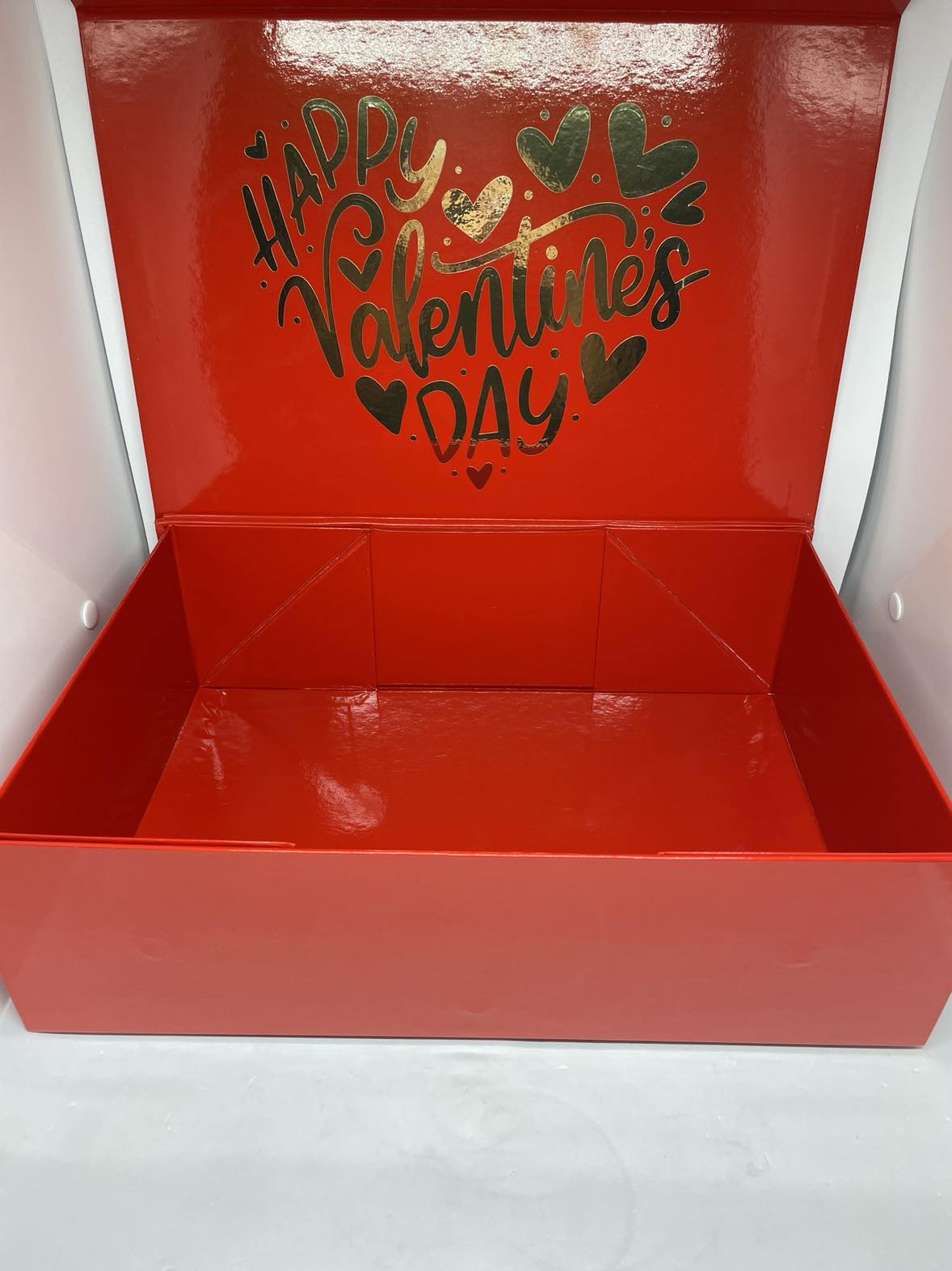 Valentine's day magnetic box